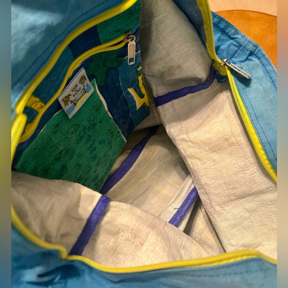 Sun n’ Sand EXTRA LARGE Beach and Pool Lined Seahorse Tote Bag - Picture 12 of 16